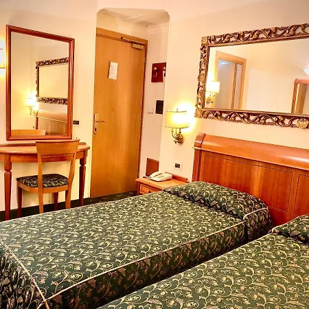 Champagne Palace Roma