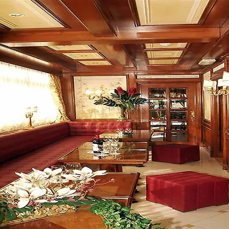 Champagne Palace Hotel Roma