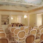Champagne Palace